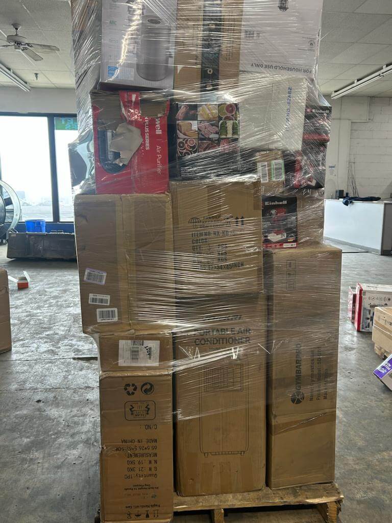 Load image into Gallery viewer, 8-foot Amazon monster pallets loaded with general merchandise for wholesale liquidation