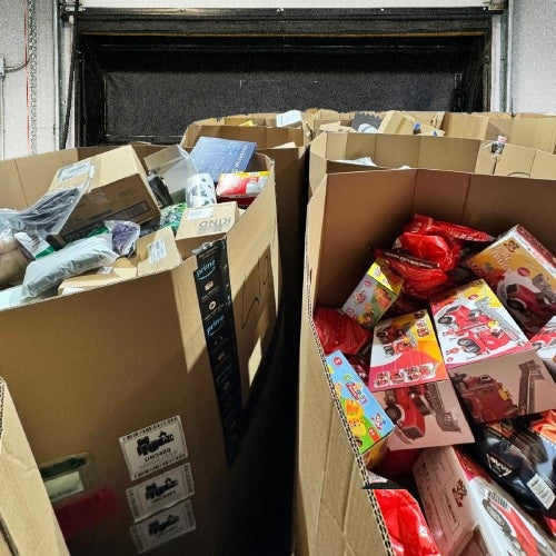 Load image into Gallery viewer, Amazon Premium 6' High Piece Bin Store Truckload