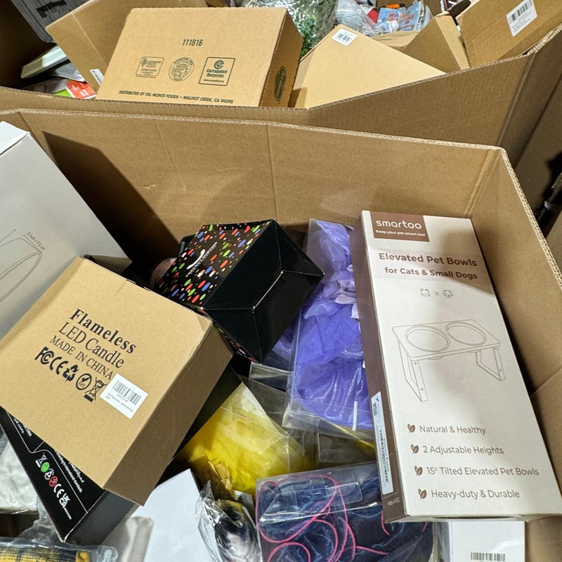 Load image into Gallery viewer, Amazon Premium 6' High Piece Bin Store Truckload