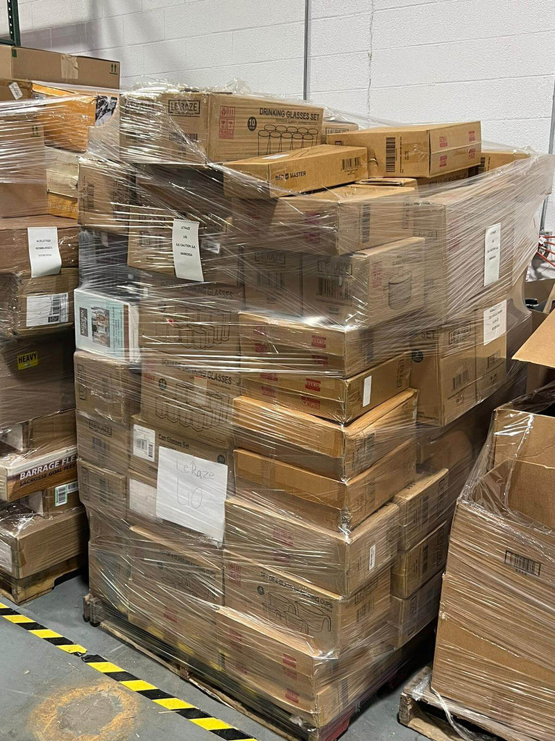 Load image into Gallery viewer, Unmanifested Amazon truckload featuring general merchandise pallets with unknown contents