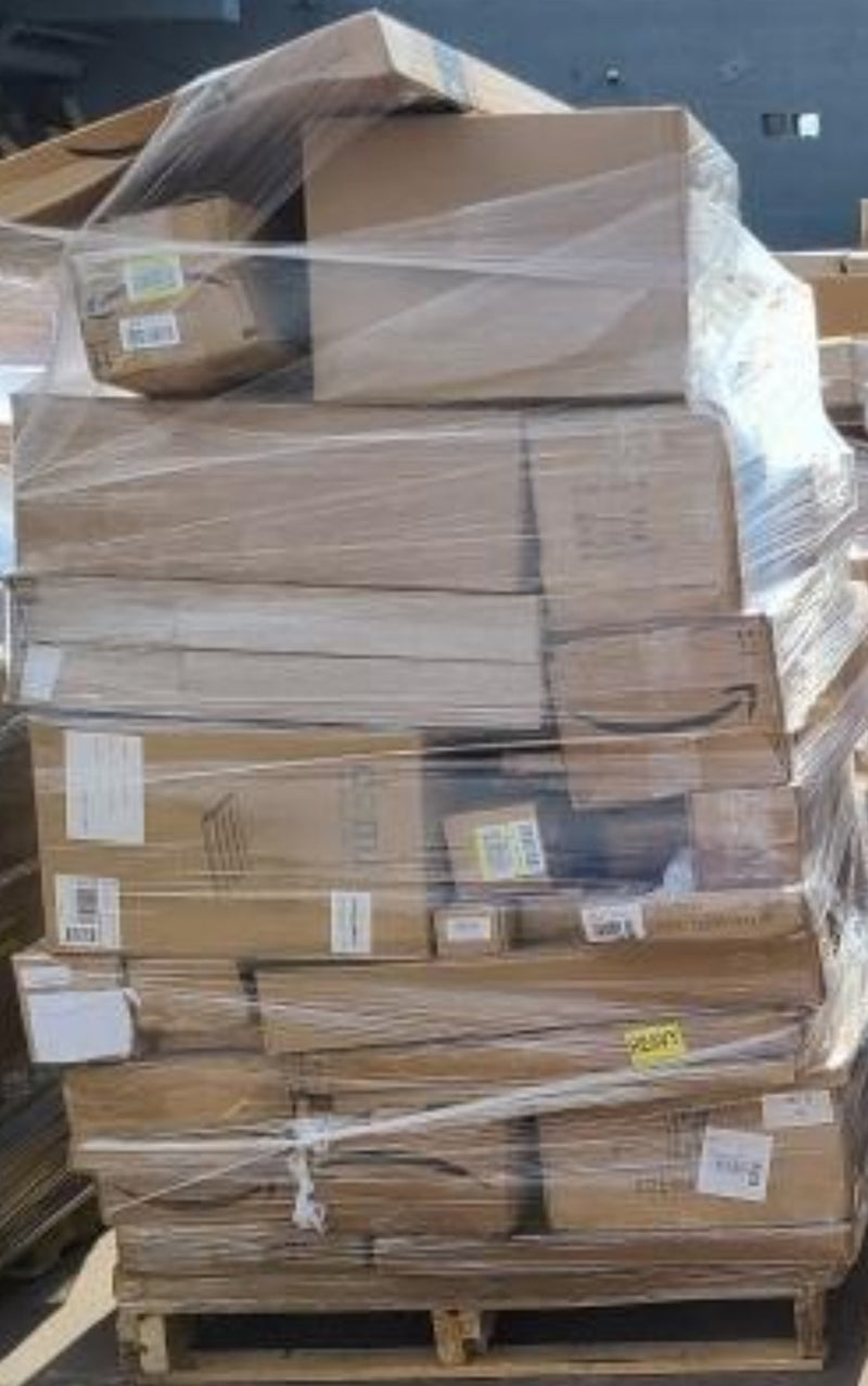 Load image into Gallery viewer, Amazon liquidation truckload with general merchandise returns located in Arizona