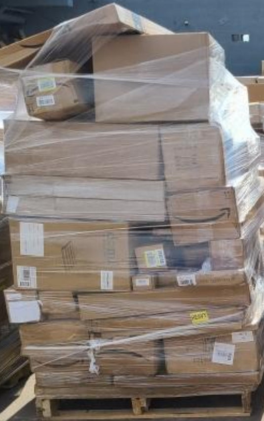 Amazon liquidation truckload with general merchandise returns located in Arizona