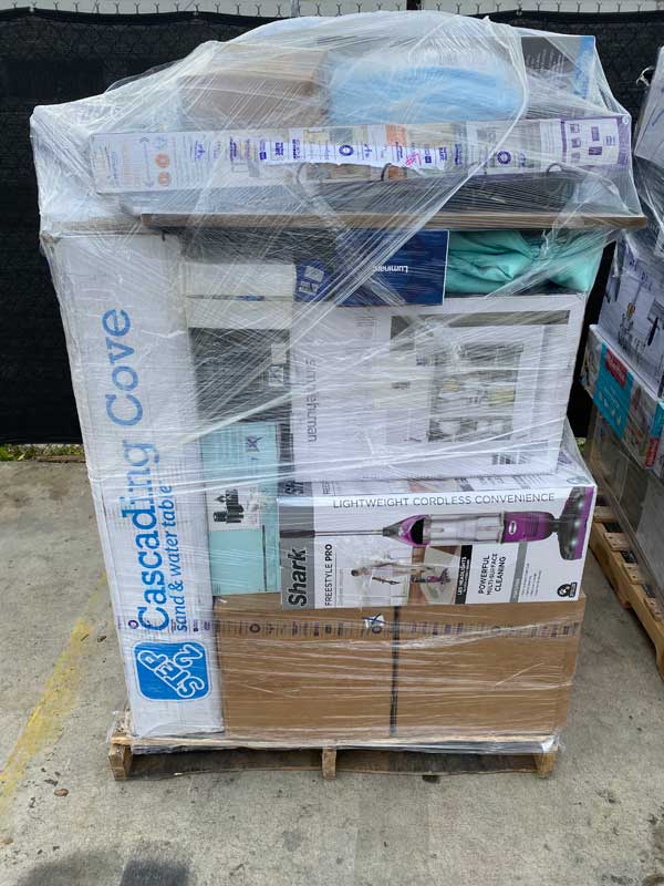 Load image into Gallery viewer, Bed Bath & Beyond liquidation truckload with assorted home goods, kitchenware, and bath items