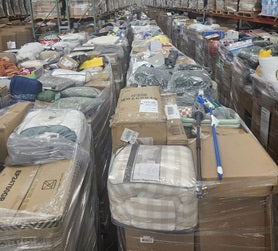 Load image into Gallery viewer, Target premium general merchandise truckload with high-quality overstock and shelf-pull items